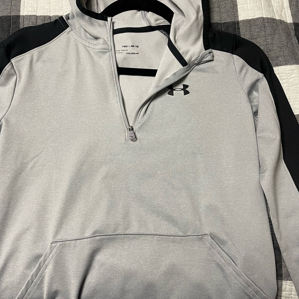 Under Armour Light Gray and Black Pullover